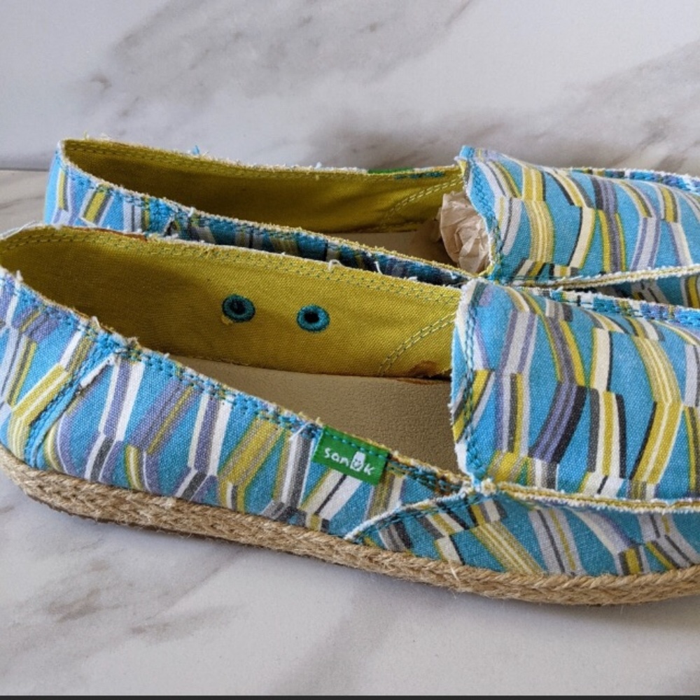 SANUK Multicolor Loafers - Picture 3 of 10